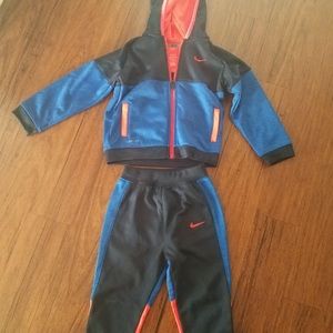 Nike track suit (24m) toddler